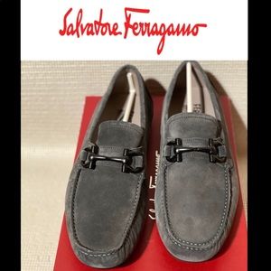 SALVATORE FERRAGAMO Parigi Suede Moc-Toe Drivers